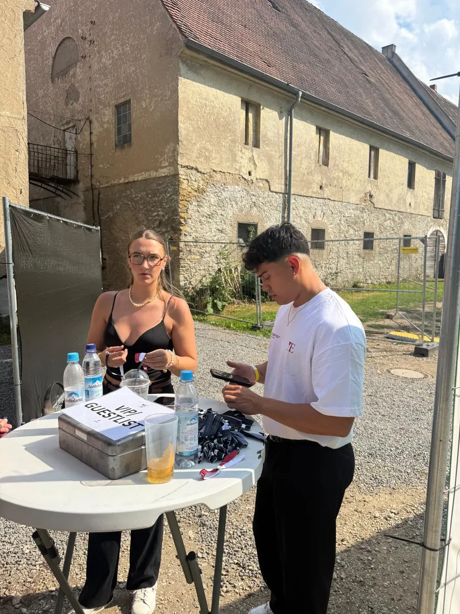 Service professional preparing drinks