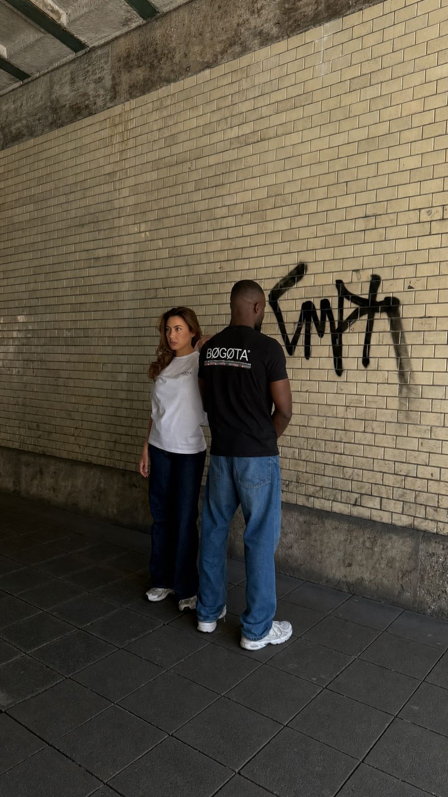 Streetwear model production